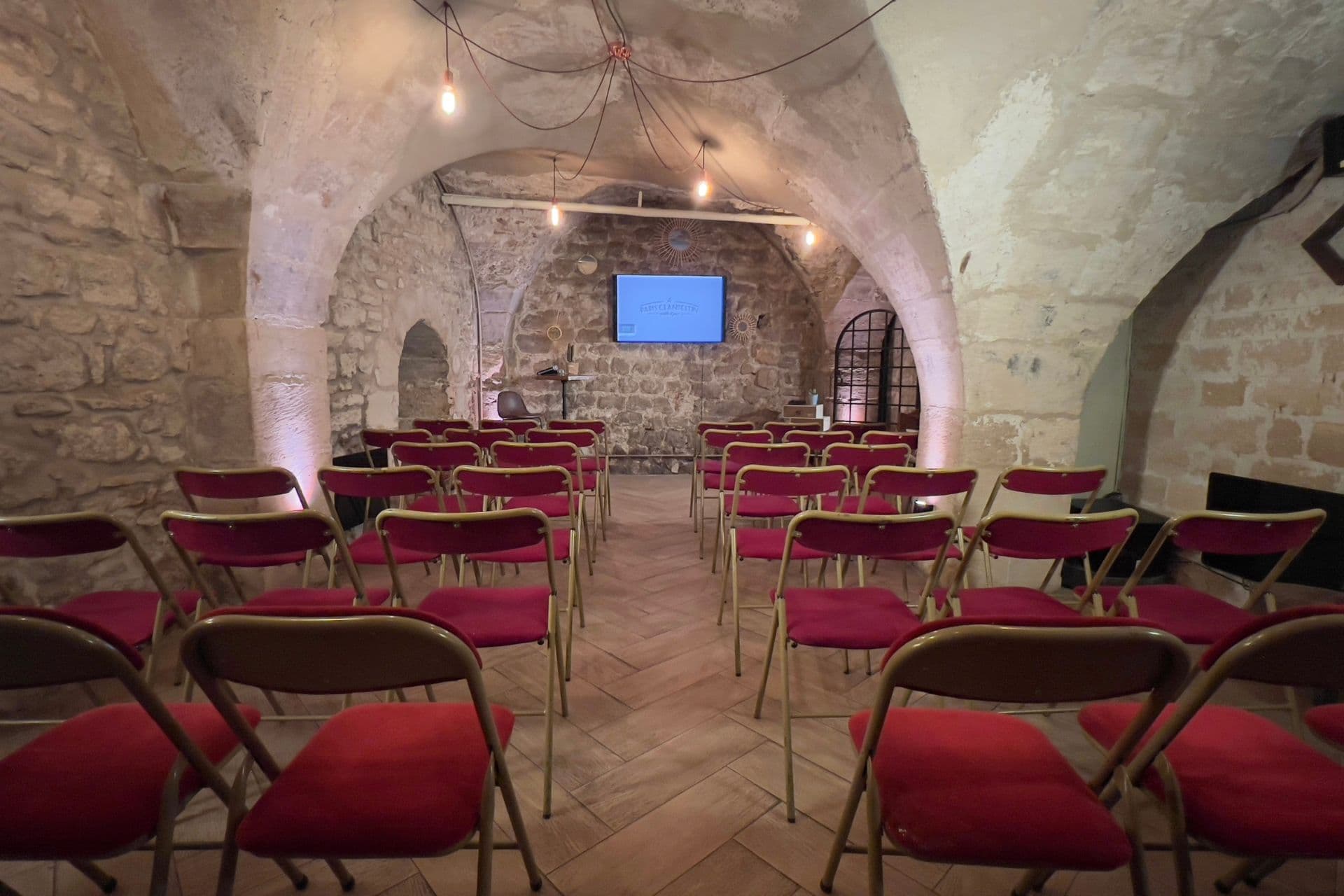 Paris Clandestin - Photo 2