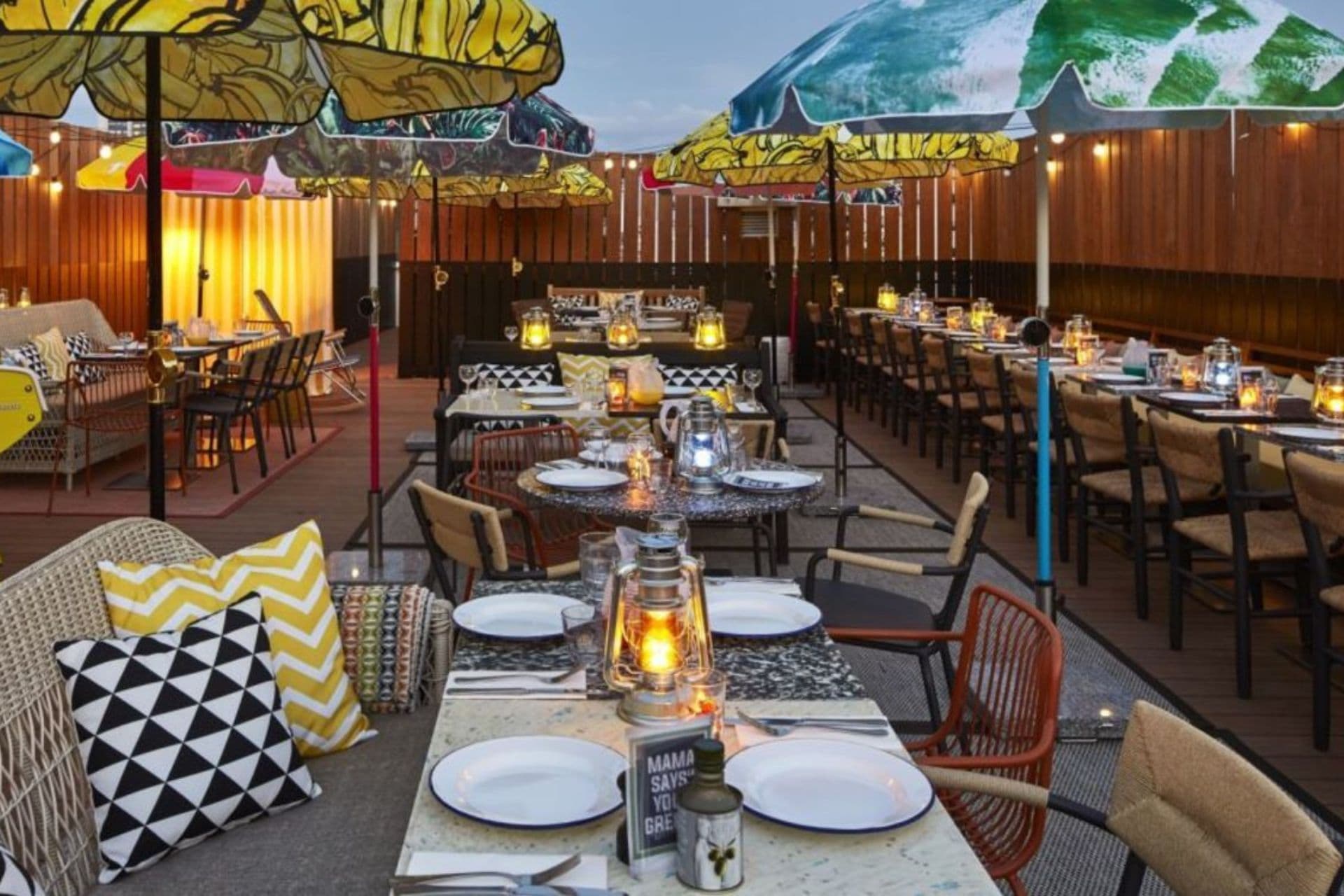 Roof Top Mama Shelter - Photo 3